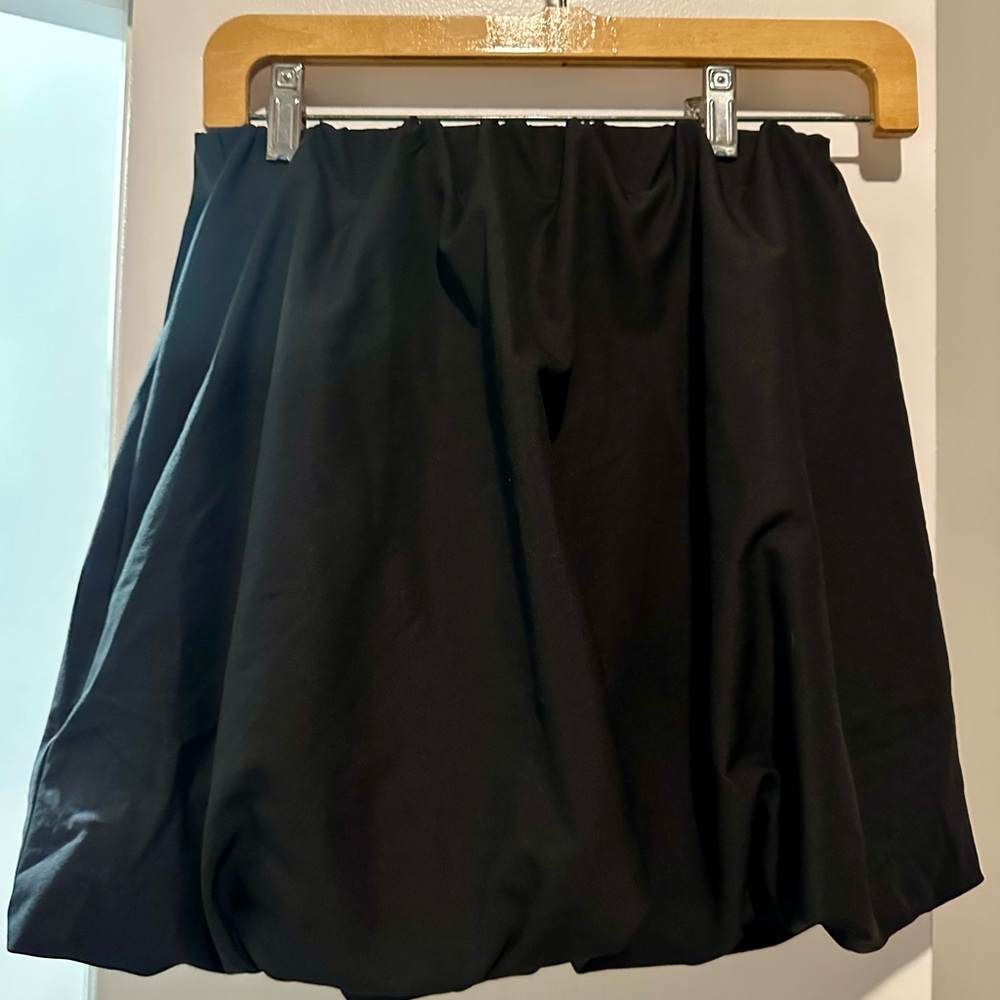 Black Bubble Skirt By Vici. BNWOT. XS.